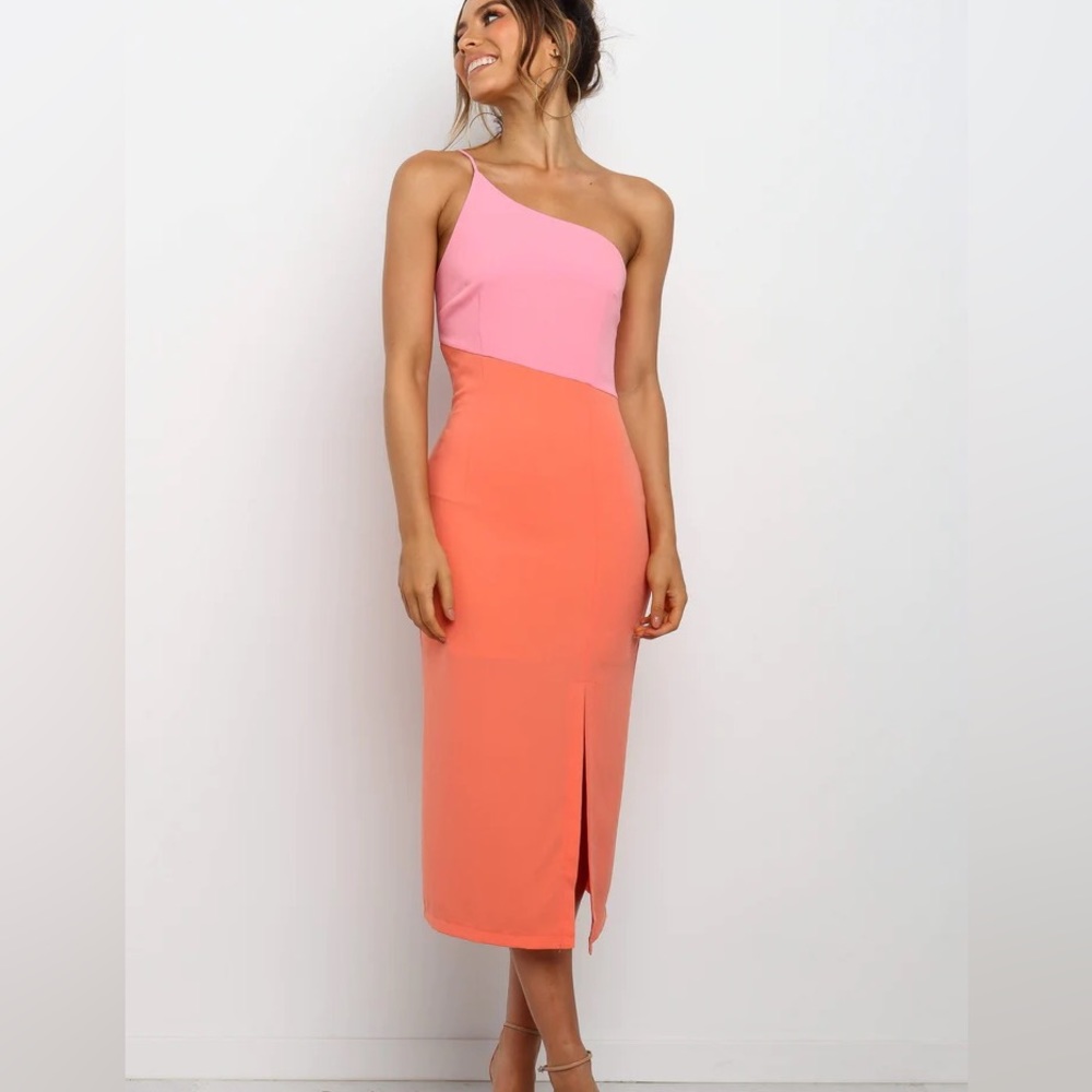 One shoulder color block dress